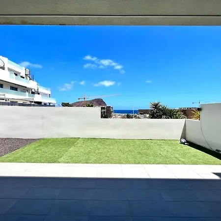 2 Bedrooms And Terrace Apartment