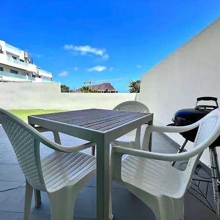 2 Bedrooms And Terrace Apartment
