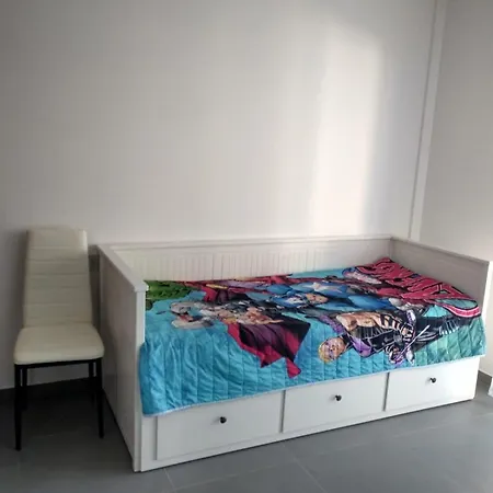 2 Bedrooms And Terrace Apartment